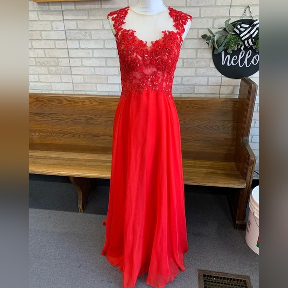 Aspeed Red Lace Prom Dress - Picture 3 of 8
